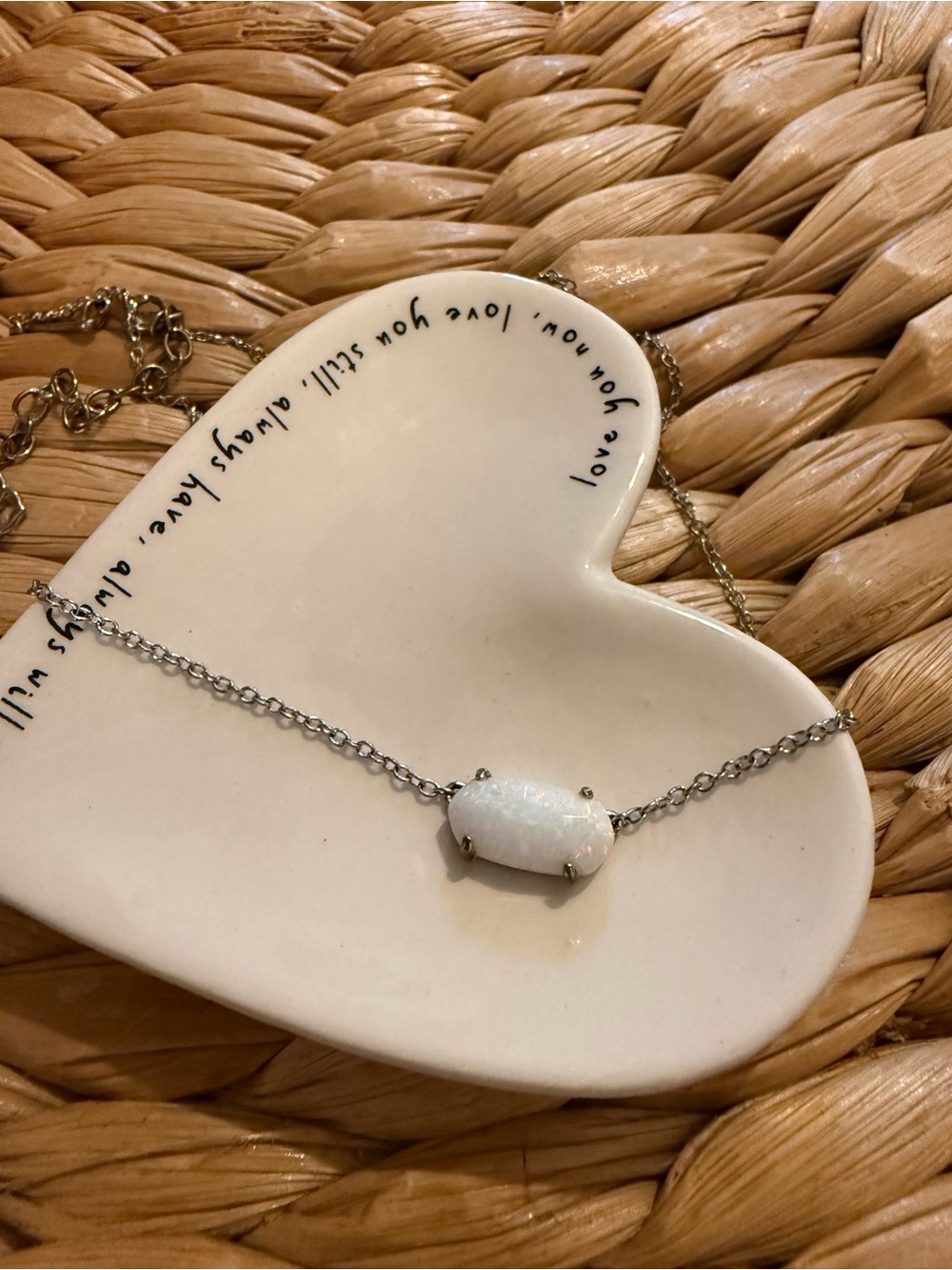Kendra Scott White Opal Bar Necklace in Silver